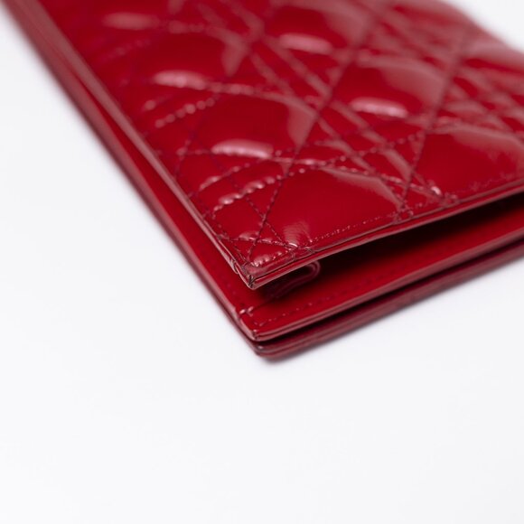 Lady Dior Red Patent Cannage Clutch - Picture 7 of 11
